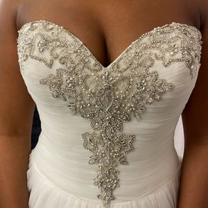 Wedding dress